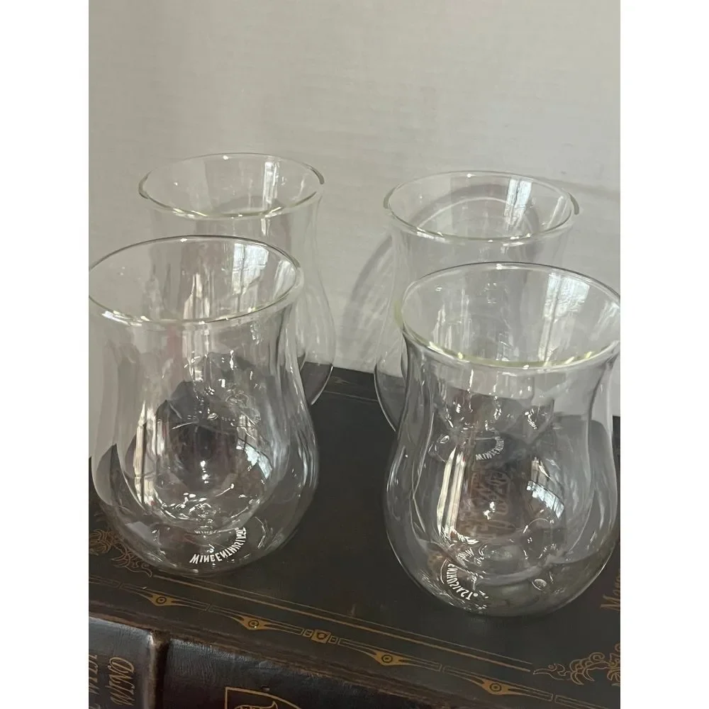 Wine Enthusiast Double Wall Aerating‎ Wine Glasses Set of 4 Borosilicate Glass